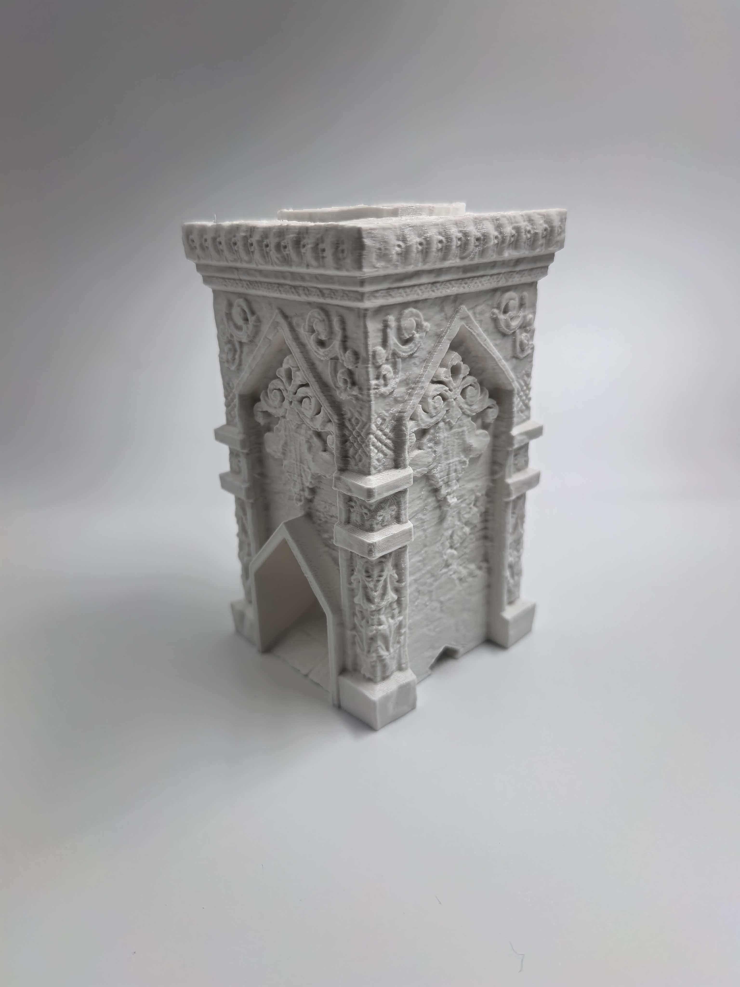 Dice Tower Wooden - Миниатюрная портативная коробка для игральных костей