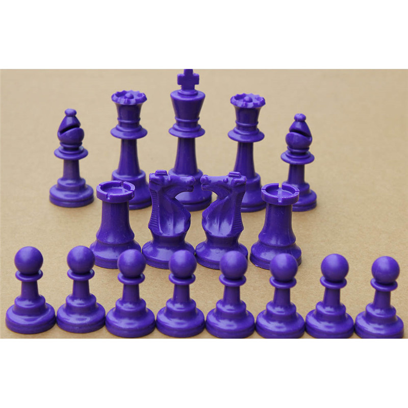 Шахматы пластиковые цветные, 1 – обзор и цена Board Game Queen